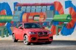 BMW X6 M::Эксклюзивность, которая составляет сущность BMW X5 М и BMW Х6 М, проявляется главным образом в ездовых качествах BMW X6 M